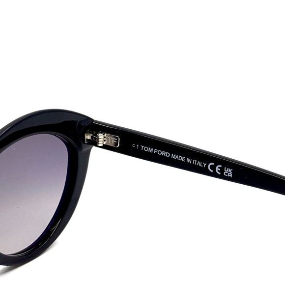 New, TOM FORD Toni Sunglasses TF1111 01C Authentic - Picture 11 of 14